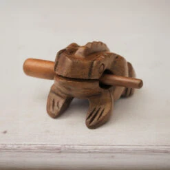 Croaking Frog Guiro - 4"