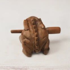 Croaking Frog Guiro - 4" -CARVED CULTURE Sale croaking frog guiro 4 close up 3